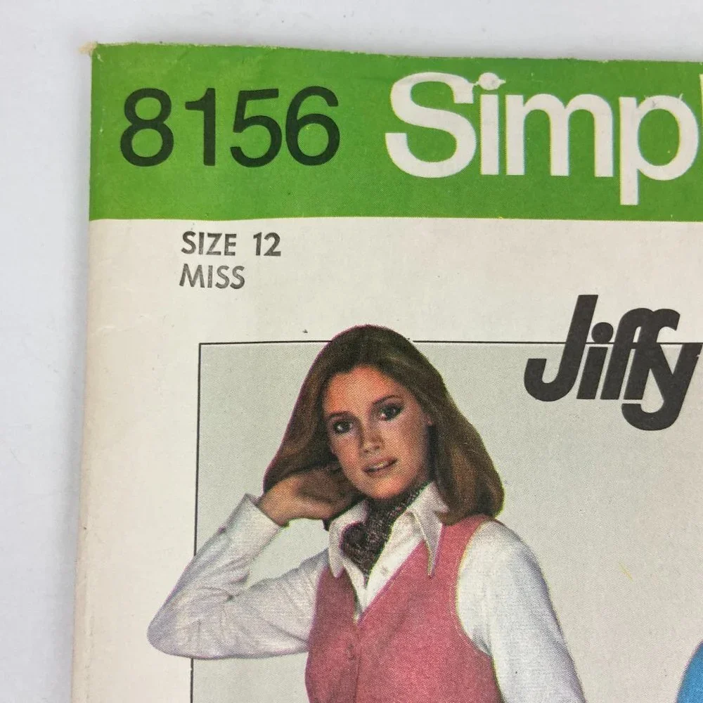 Vintage 1977s Simplicity sewing pattern 8156  Size 12 Uncut